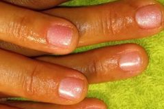 corfu-hair-salon-manicure-038