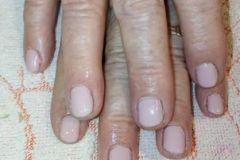 corfu-hair-salon-manicure-144